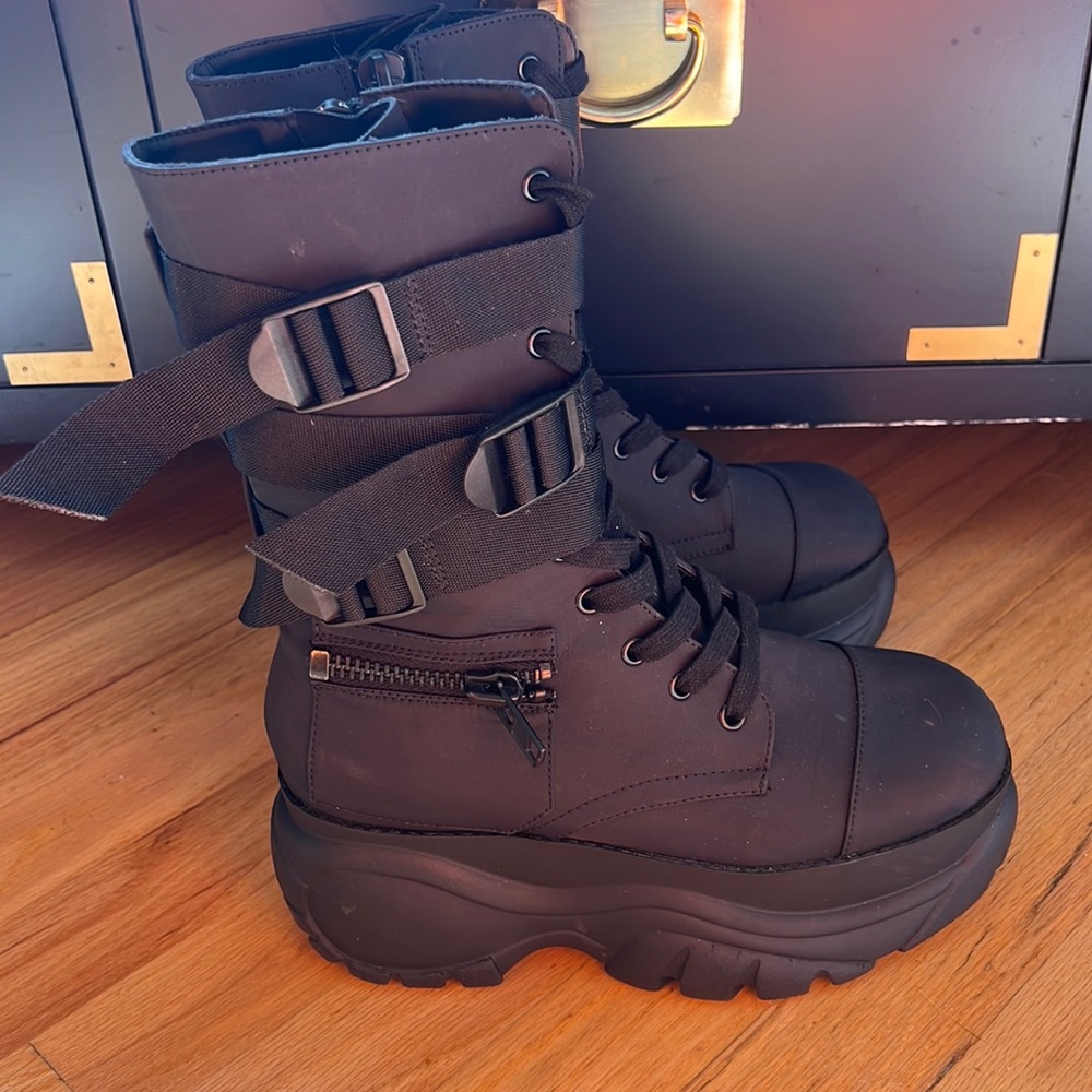 Dolls kill combat boots